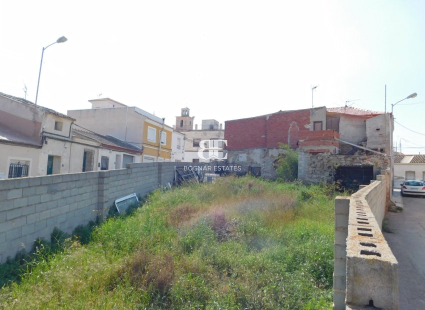 Resale - Land -
Torremendo