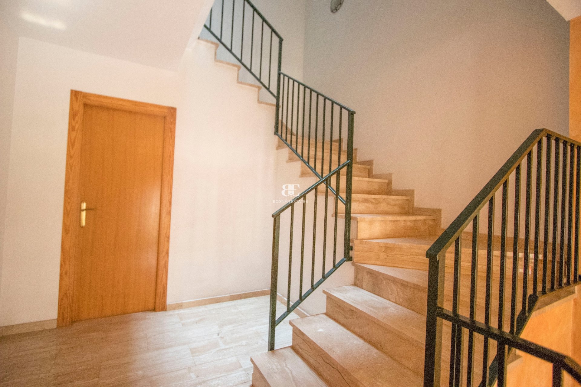 Resale - Townhouse -
Albatera