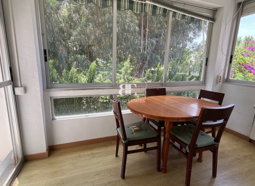 Resale - Townhouse -
Albir