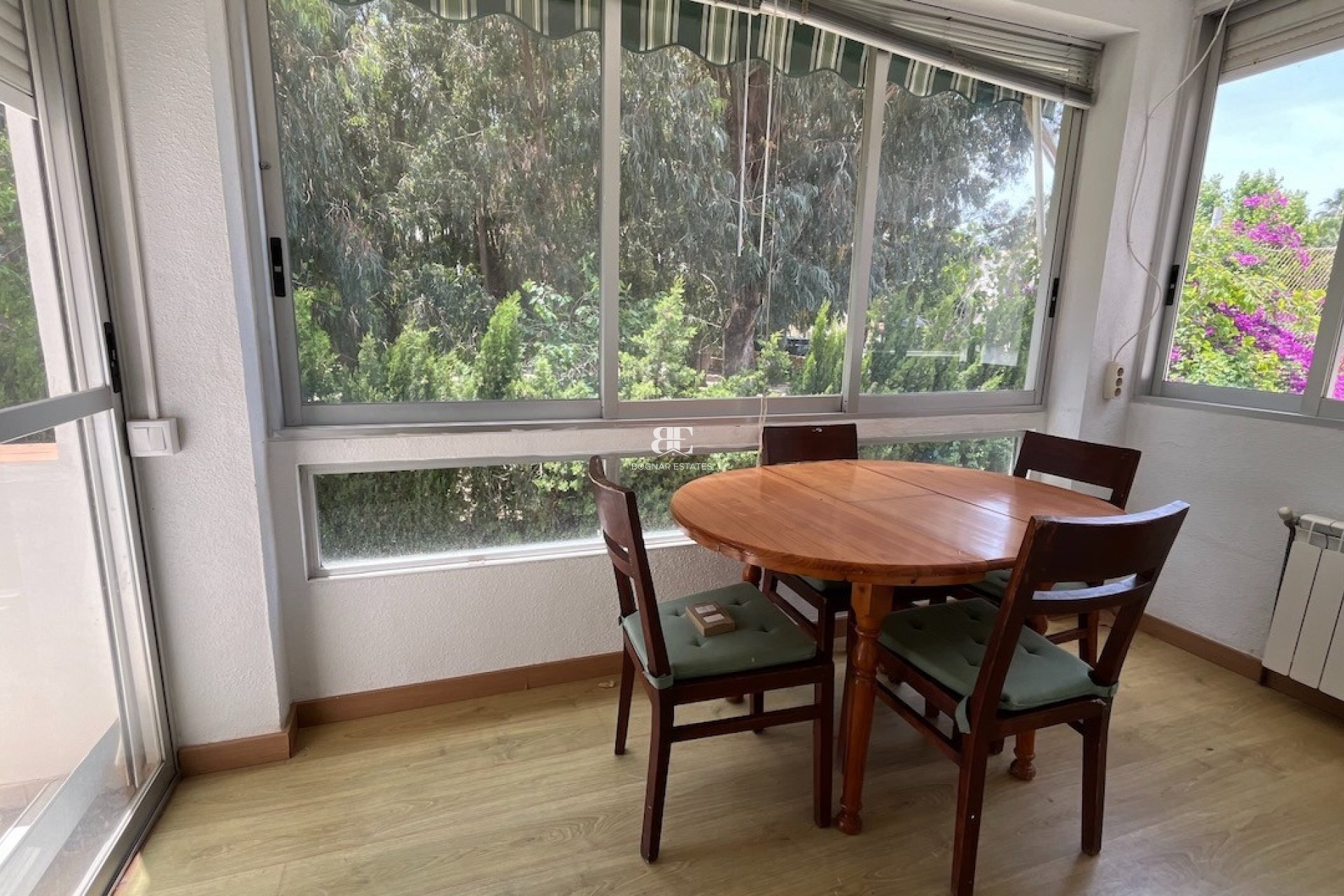 Resale - Townhouse -
Albir