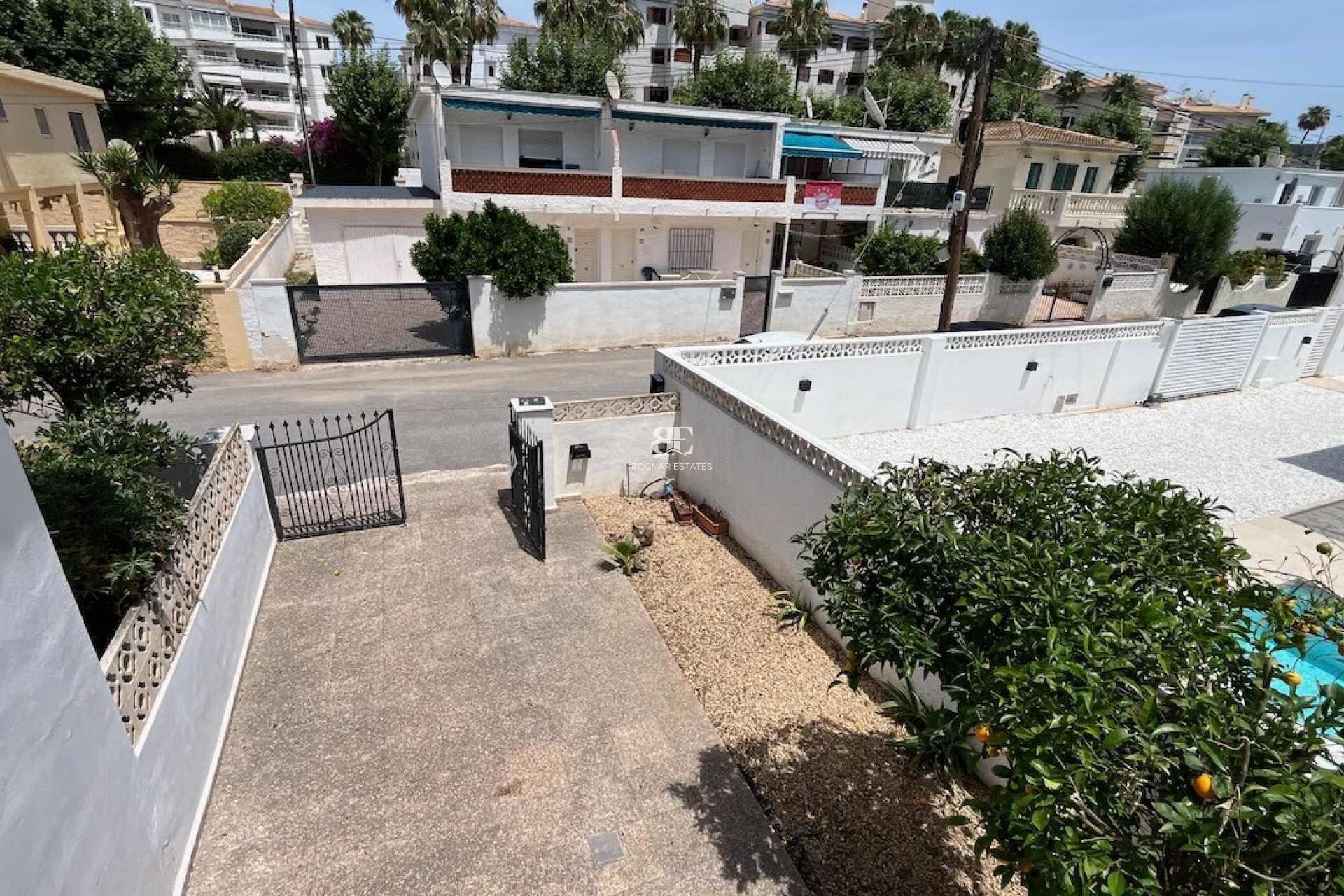 Resale - Townhouse -
Albir
