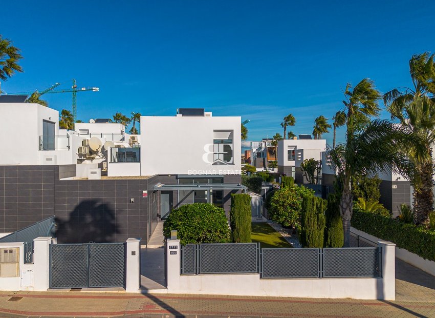 Resale - Townhouse -
Algorfa - La finca Golf