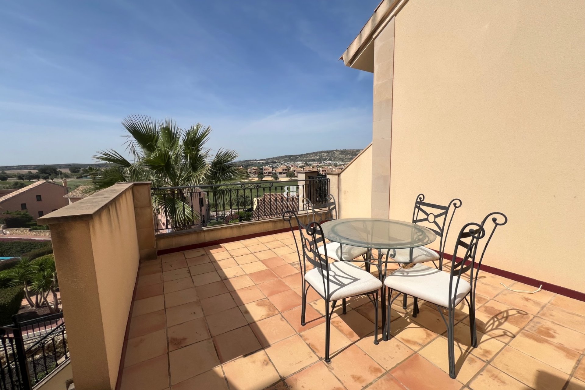 Resale - Townhouse -
Algorfa - La finca Golf
