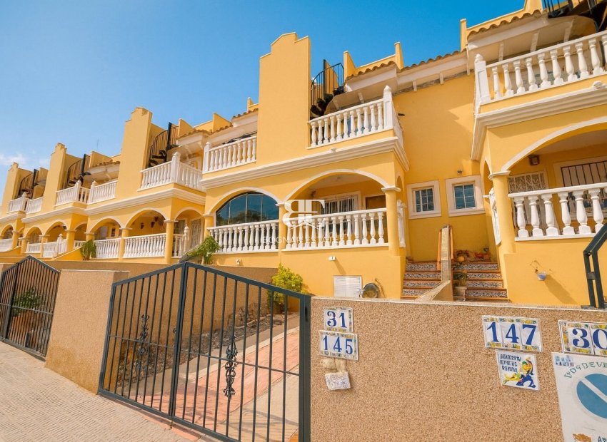 Resale - Townhouse -
Algorfa - Montemar