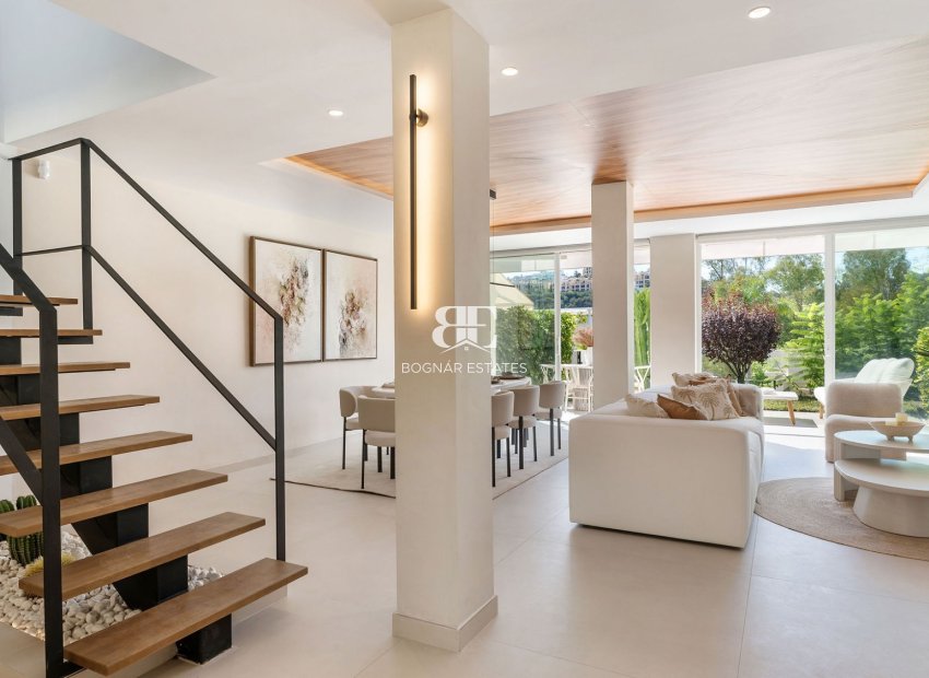 Resale - Townhouse -
Benahavis - La Quinta