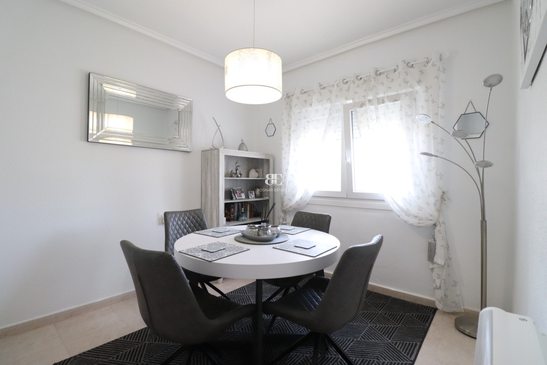 Resale - Townhouse -
Benijofar - Monte Azul