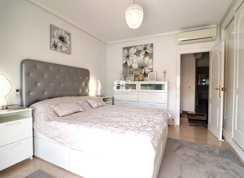 Resale - Townhouse -
Benijofar - Monte Azul