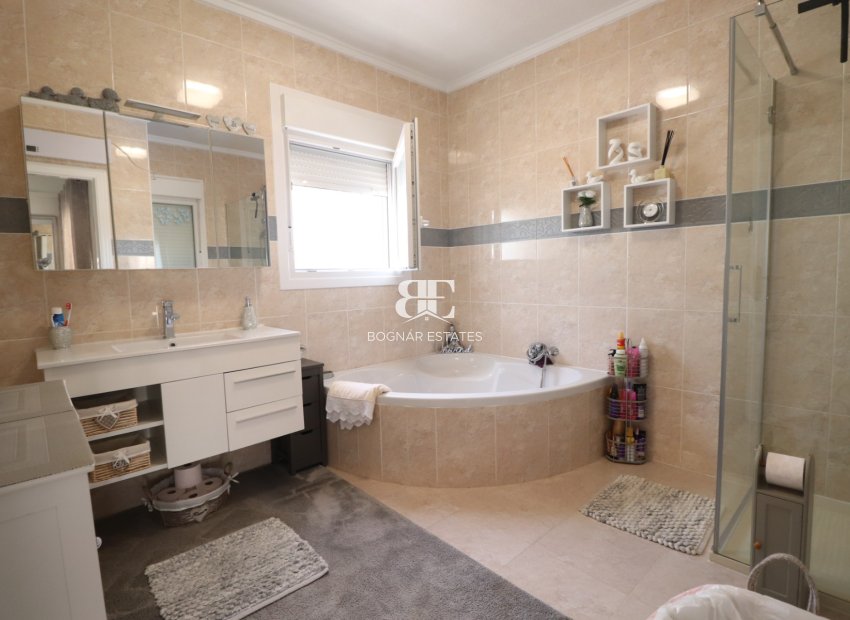 Resale - Townhouse -
Benijofar - Monte Azul