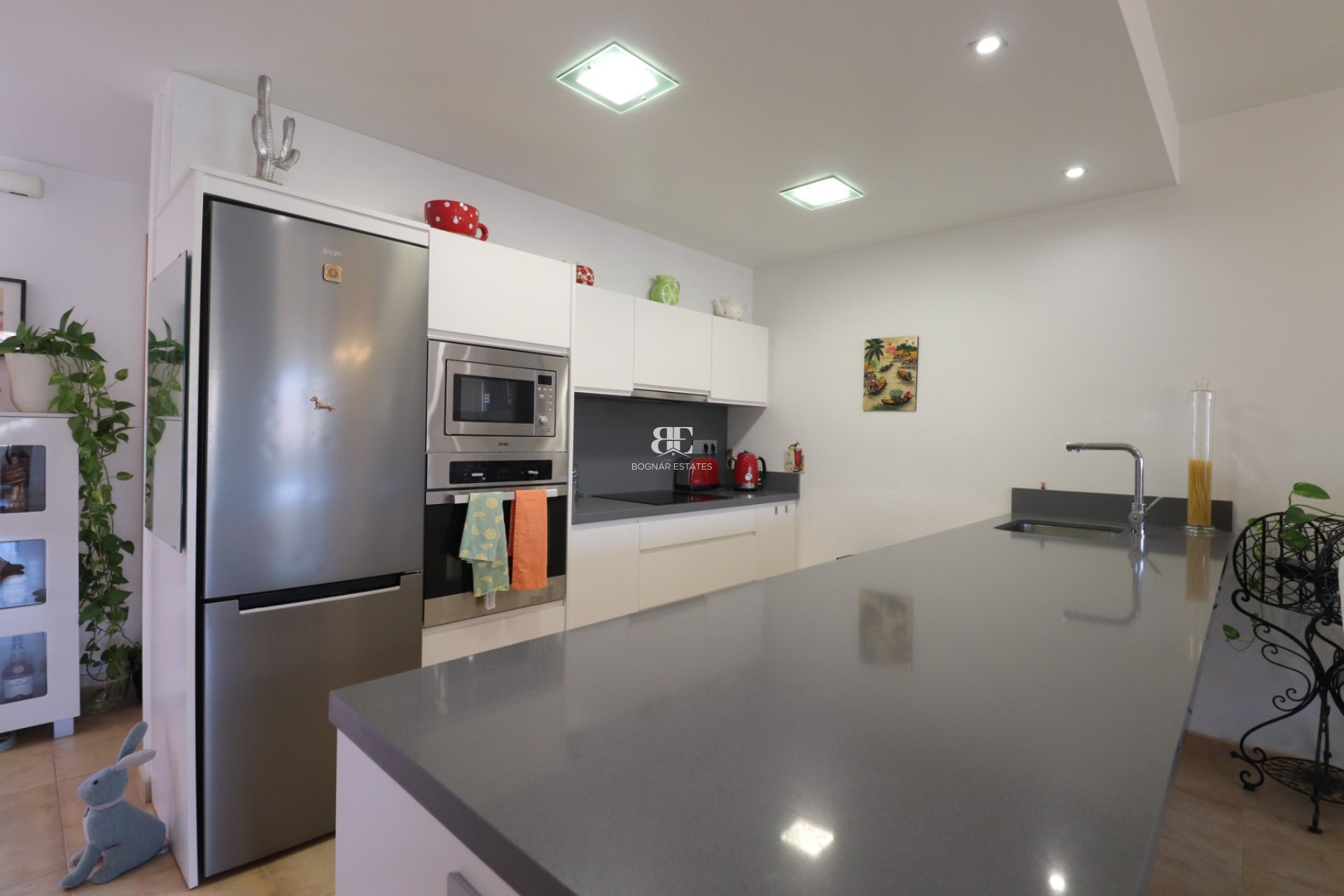 Resale - Townhouse -
Benijofar