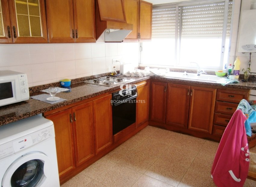 Resale - Townhouse -
Benimarfull