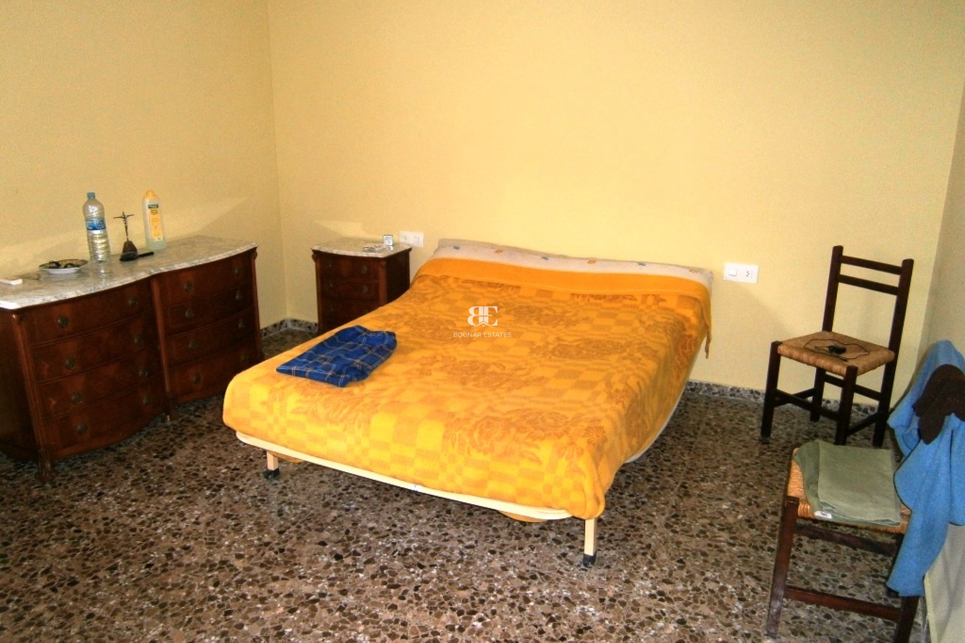 Resale - Townhouse -
Benimarfull