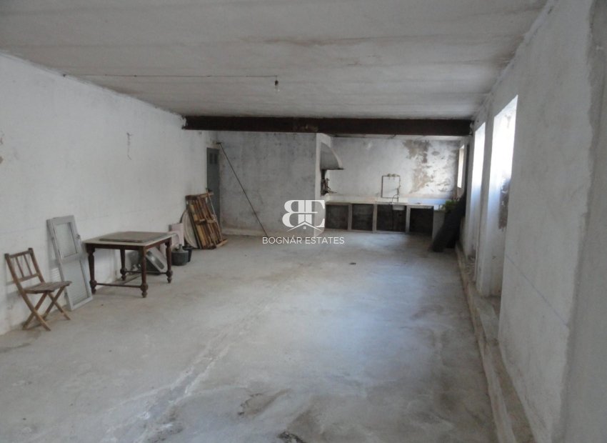 Resale - Townhouse -
Bolulla - Center