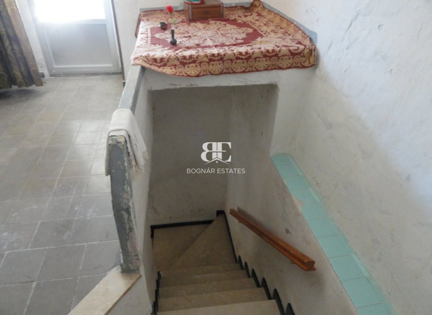 Resale - Townhouse -
Bolulla - Center