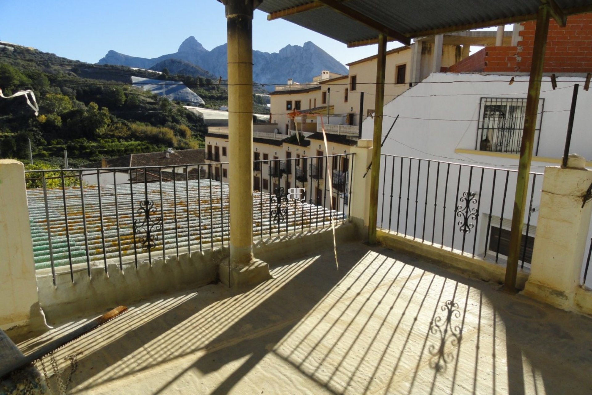 Resale - Townhouse -
Bolulla - Center