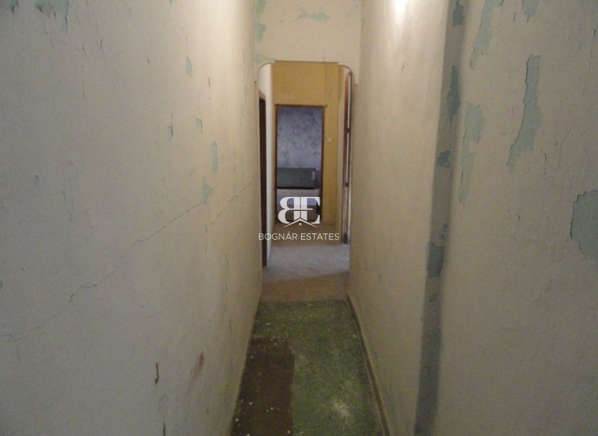Resale - Townhouse -
Bolulla - Center