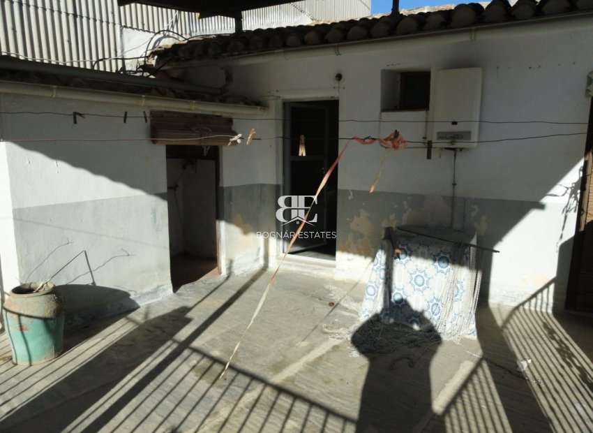 Resale - Townhouse -
Bolulla - Center