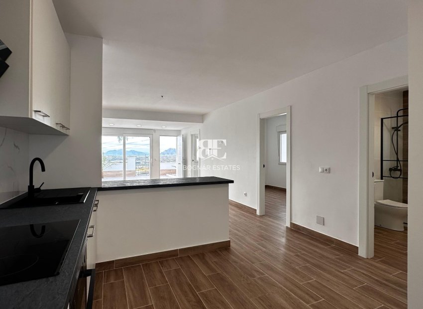 Resale - Townhouse -
Ciudad Quesada - Altos de Quesada