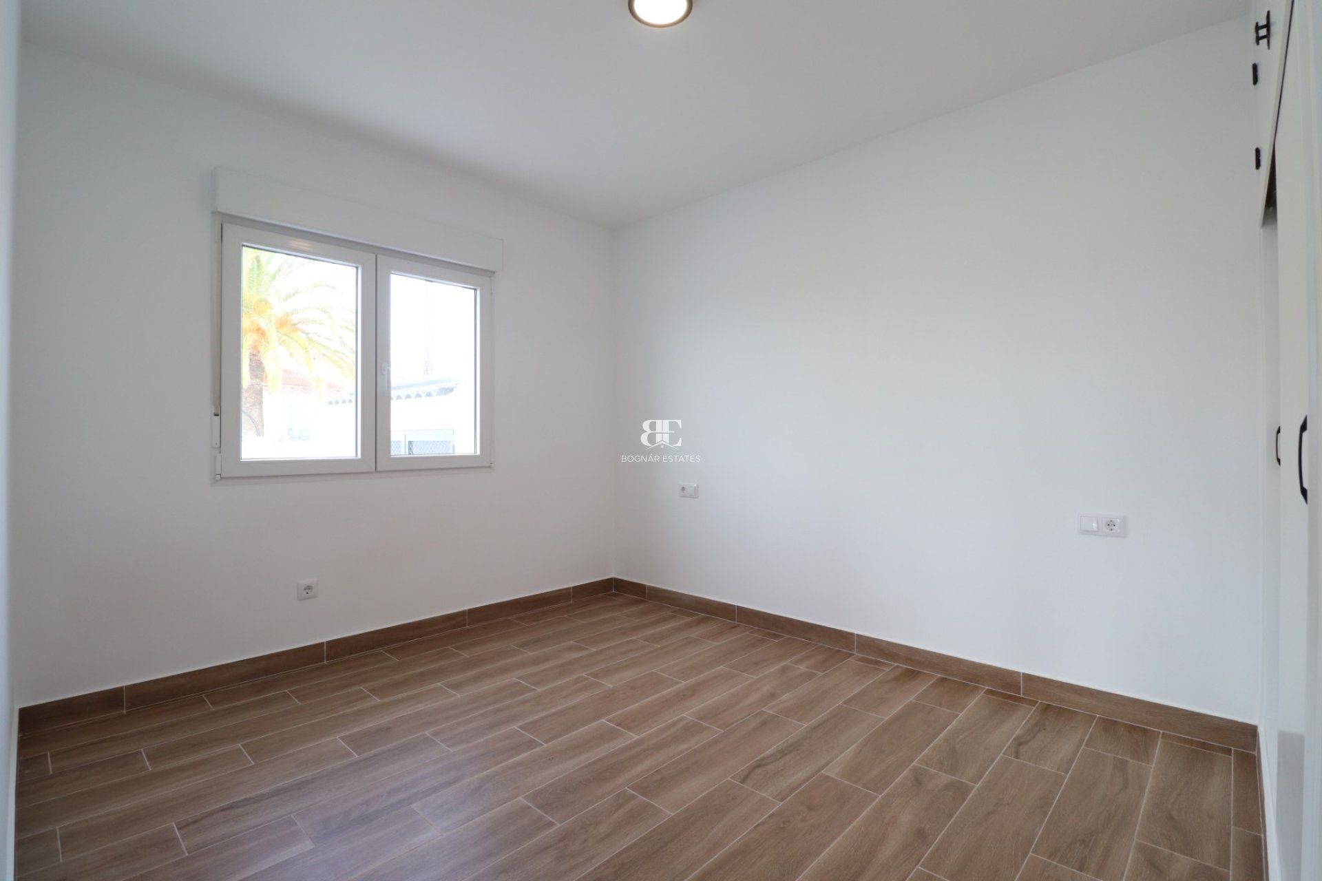 Resale - Townhouse -
Ciudad Quesada - Altos de Quesada