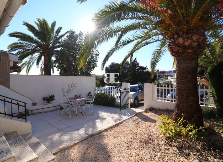 Resale - Townhouse -
Ciudad Quesada - Altos de Quesada