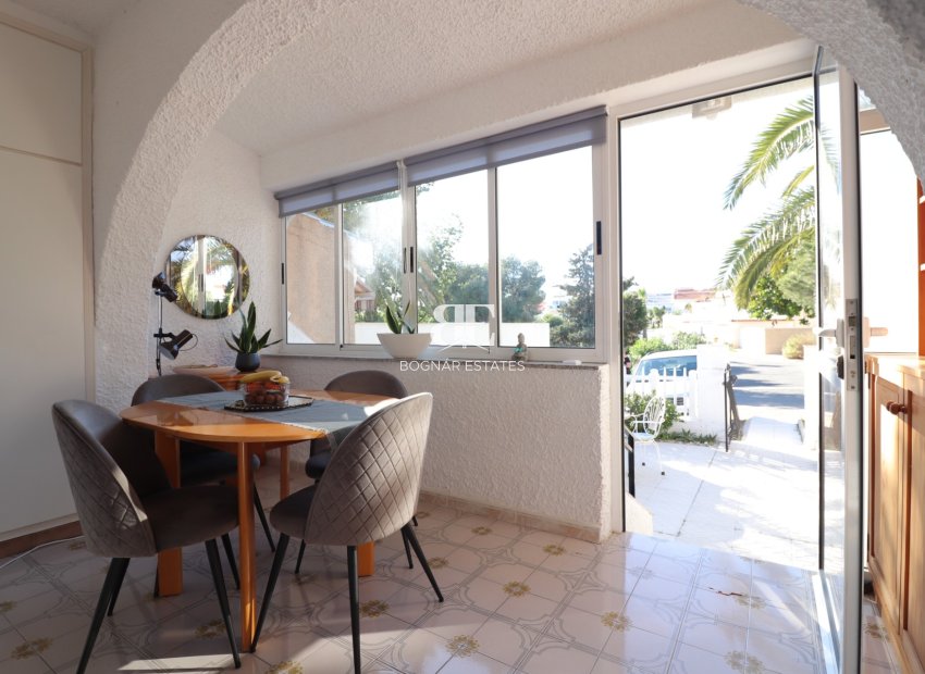 Resale - Townhouse -
Ciudad Quesada - Altos de Quesada