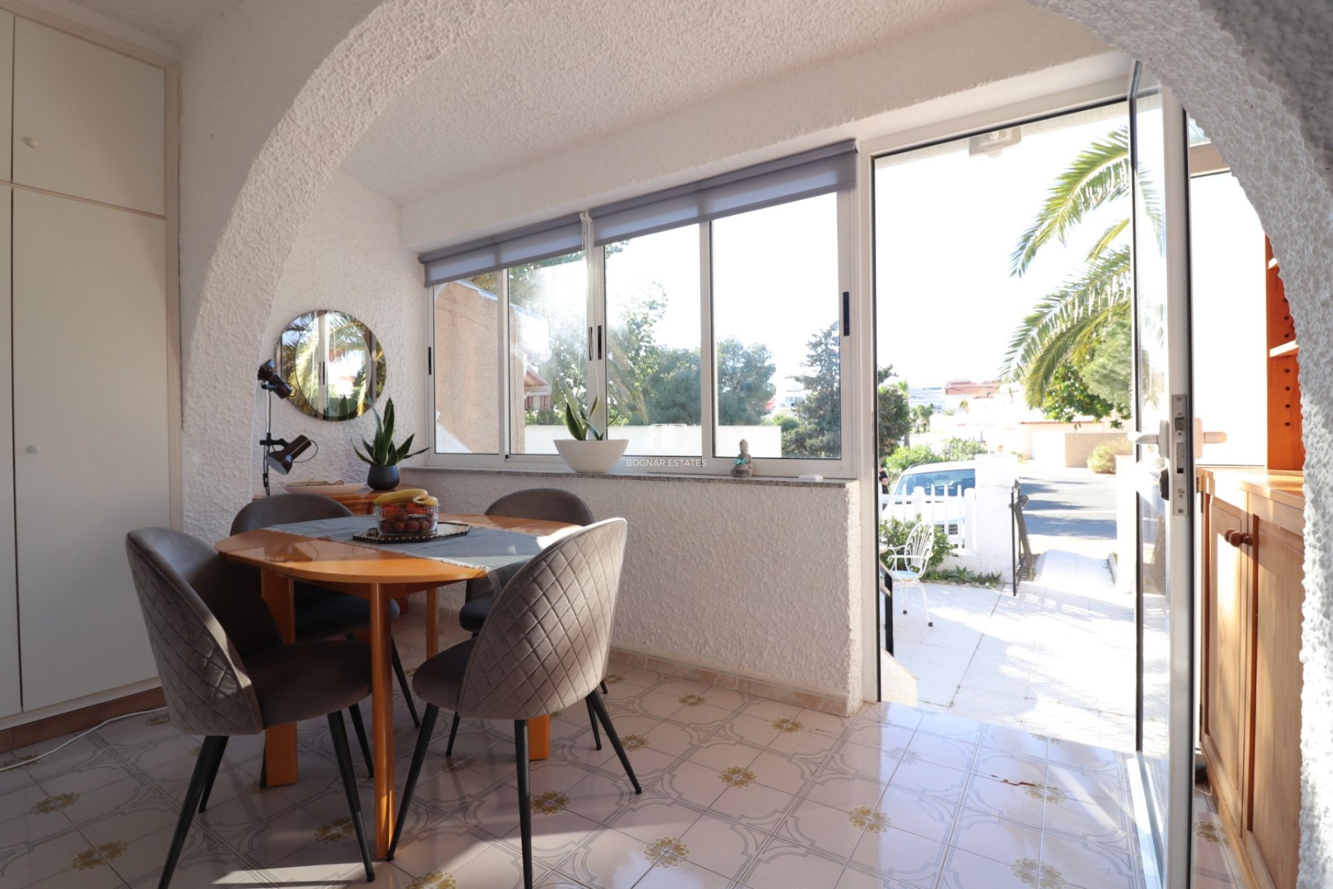 Resale - Townhouse -
Ciudad Quesada - Altos de Quesada