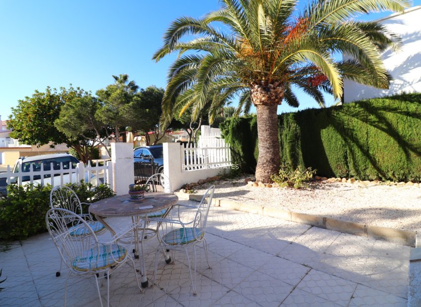 Resale - Townhouse -
Ciudad Quesada - Altos de Quesada