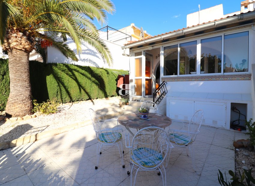 Resale - Townhouse -
Ciudad Quesada - Altos de Quesada