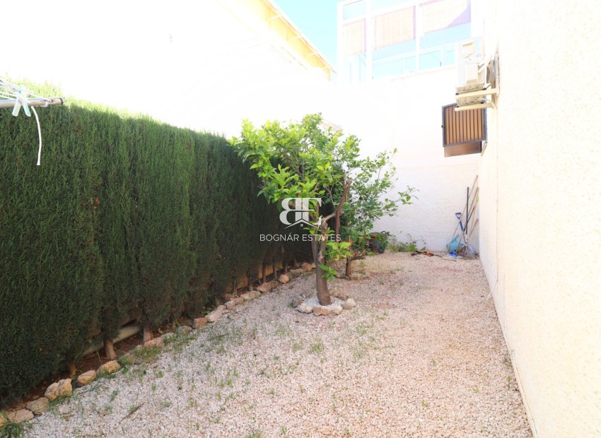 Resale - Townhouse -
Ciudad Quesada - Altos de Quesada