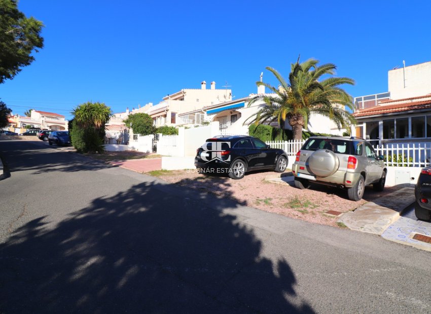 Resale - Townhouse -
Ciudad Quesada - Altos de Quesada