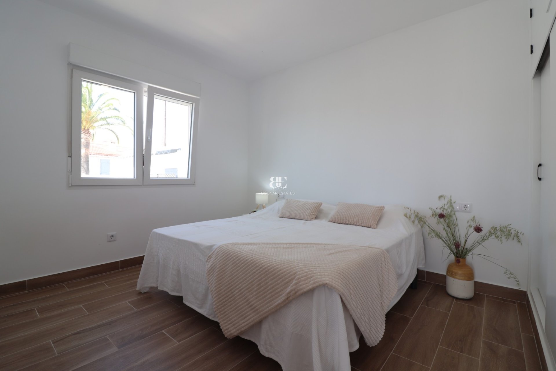 Resale - Townhouse -
Ciudad Quesada - Altos de Quesada