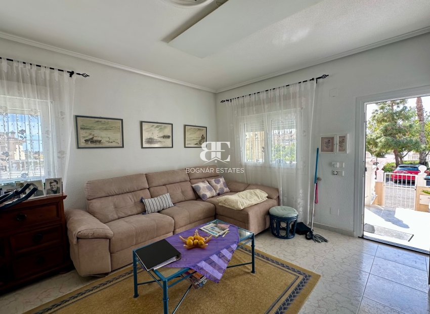 Resale - Townhouse -
Ciudad Quesada - Doña Pepa