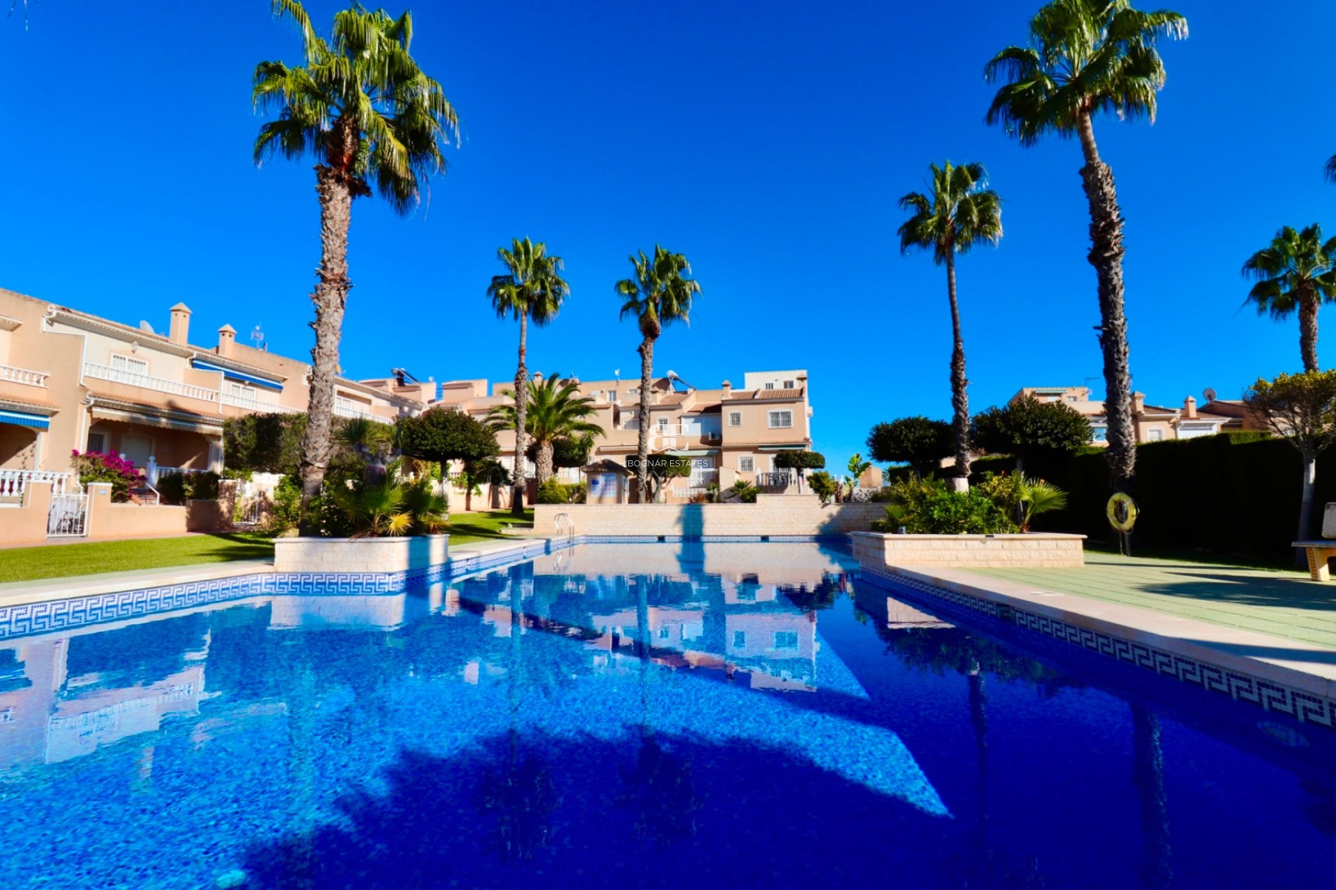 Resale - Townhouse -
Ciudad Quesada - Doña Pepa