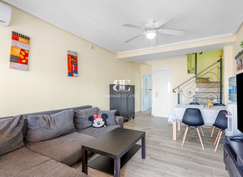 Resale - Townhouse -
Ciudad Quesada - Doña Pepa