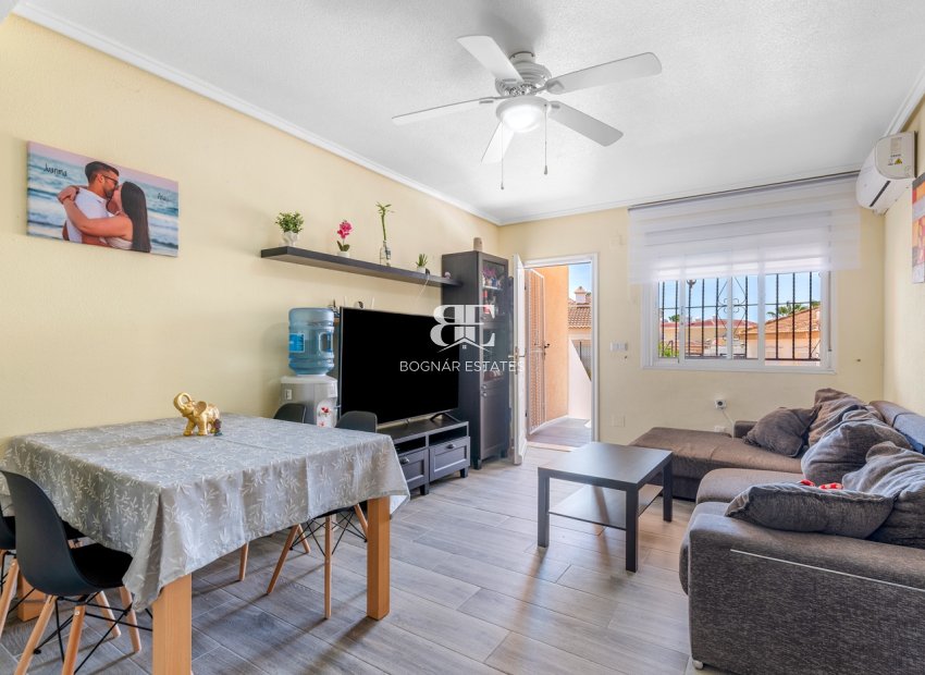 Resale - Townhouse -
Ciudad Quesada - Doña Pepa