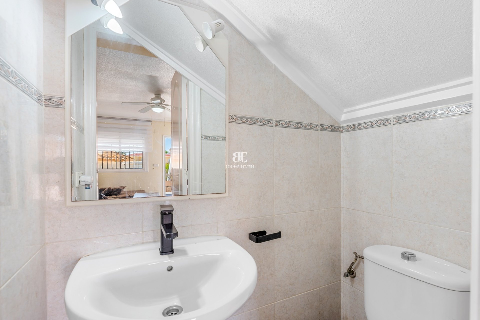 Resale - Townhouse -
Ciudad Quesada - Doña Pepa