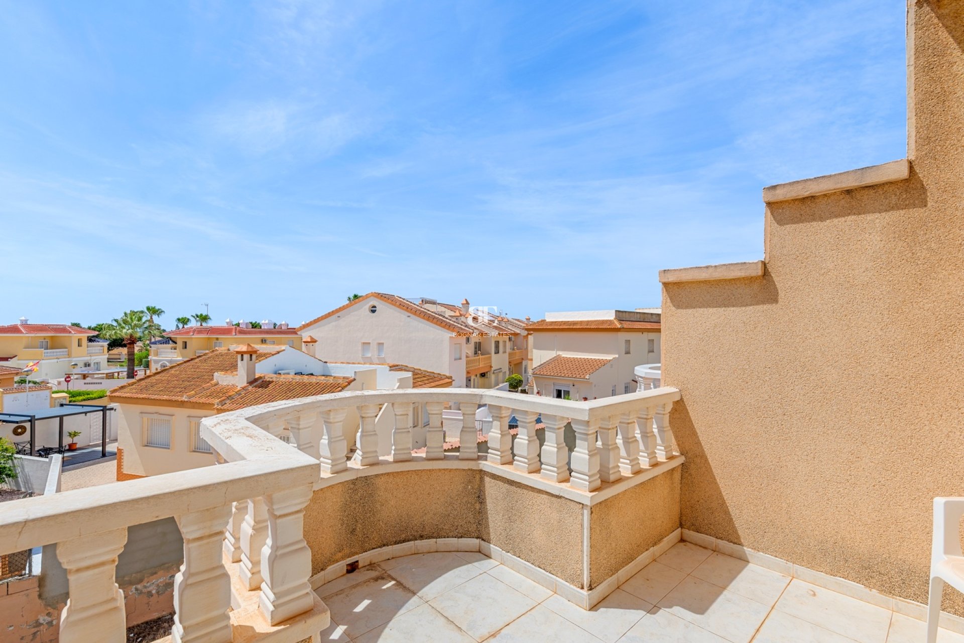 Resale - Townhouse -
Ciudad Quesada - Doña Pepa