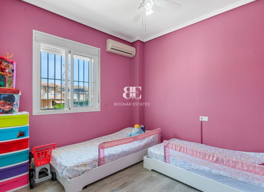 Resale - Townhouse -
Ciudad Quesada - Doña Pepa
