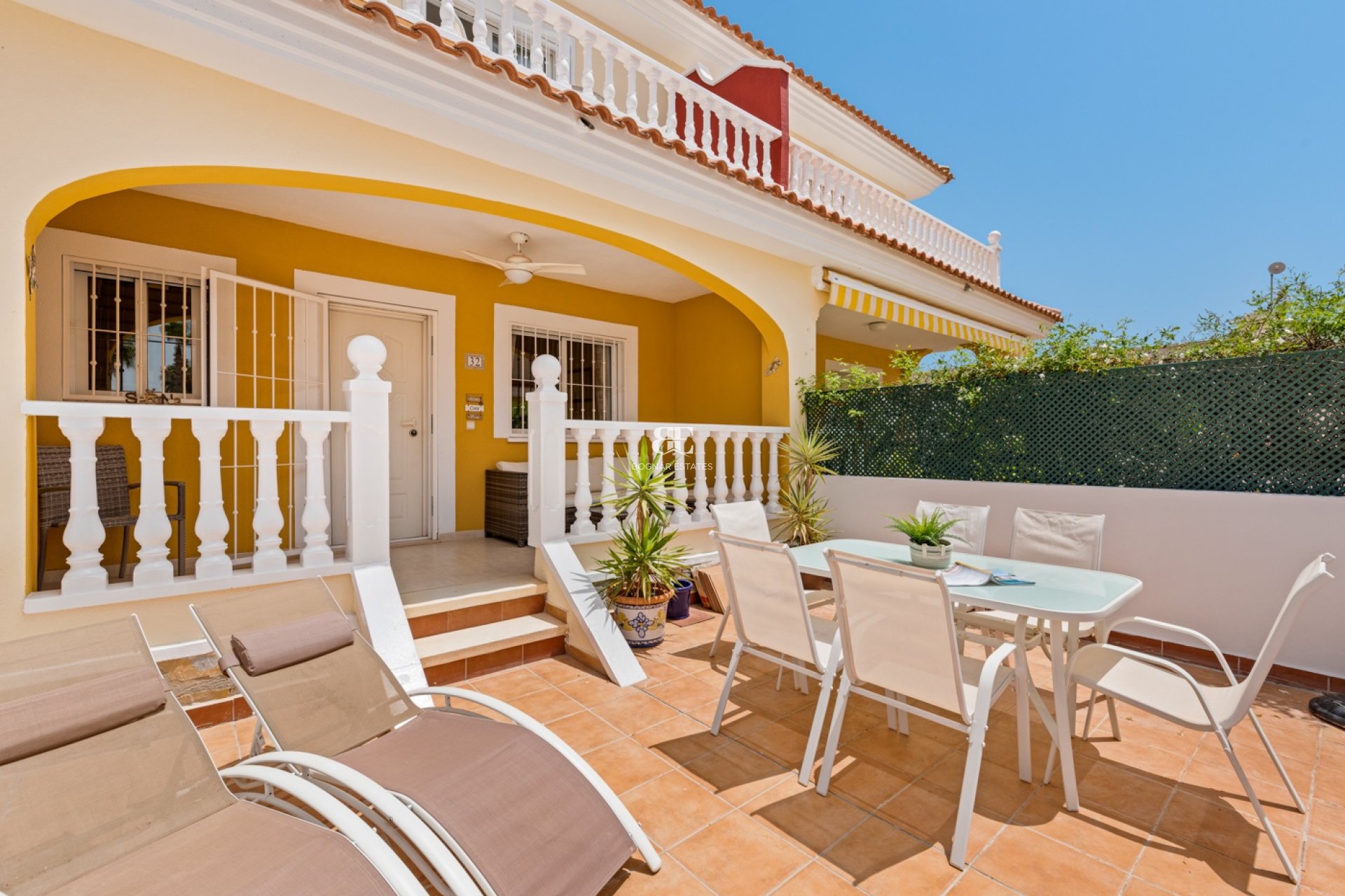 Resale - Townhouse -
Ciudad Quesada - Doña Pepa