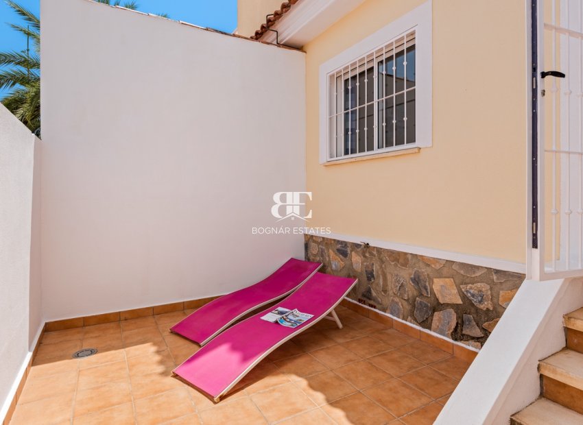 Resale - Townhouse -
Ciudad Quesada - Doña Pepa
