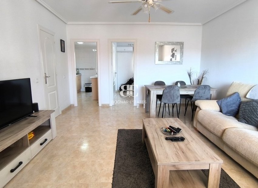 Resale - Townhouse -
Ciudad Quesada - Doña Pepa