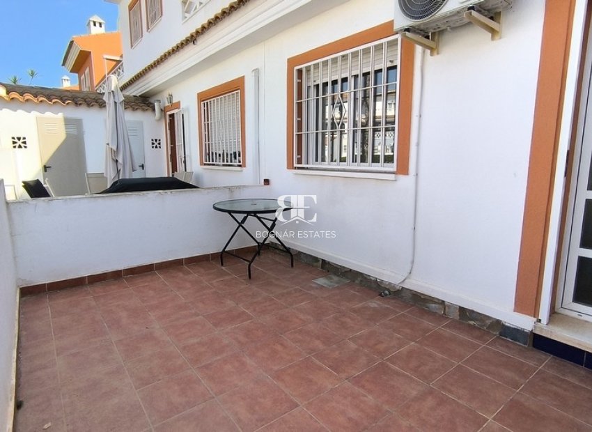Resale - Townhouse -
Ciudad Quesada - Doña Pepa
