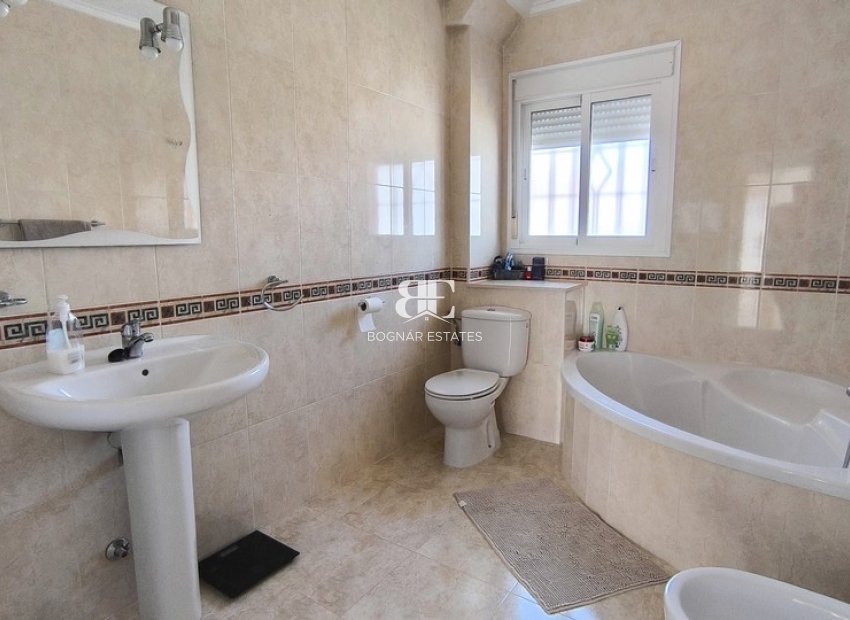 Resale - Townhouse -
Ciudad Quesada - Doña Pepa