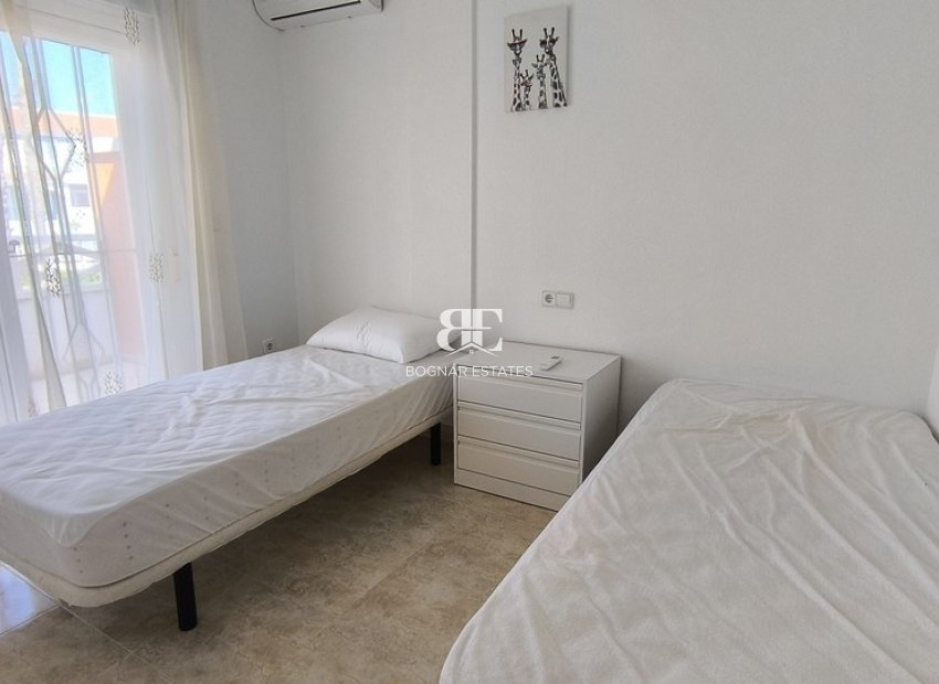 Resale - Townhouse -
Ciudad Quesada - Doña Pepa