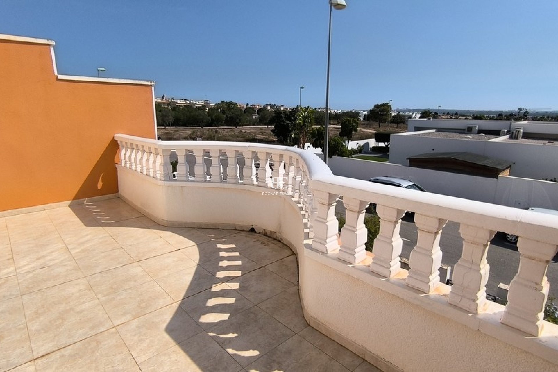 Resale - Townhouse -
Ciudad Quesada - Doña Pepa