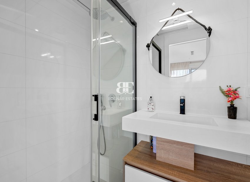 Resale - Townhouse -
Ciudad Quesada - Doña Pepa