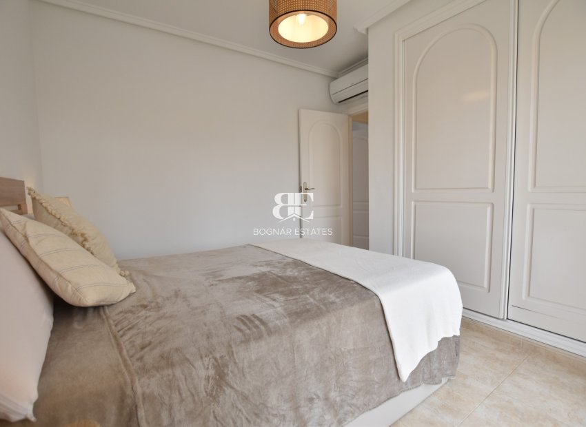 Resale - Townhouse -
Ciudad Quesada - Doña Pepa