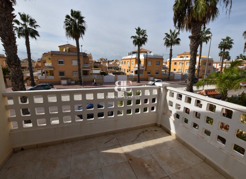 Resale - Townhouse -
Ciudad Quesada - Doña Pepa