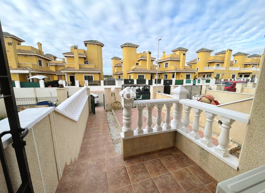 Resale - Townhouse -
Ciudad Quesada - Lo Marabú