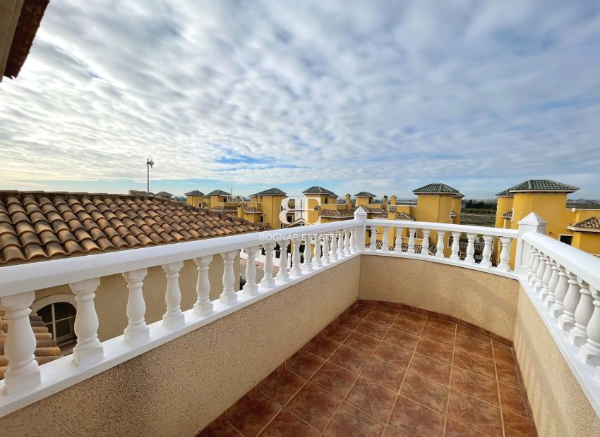 Resale - Townhouse -
Ciudad Quesada - Lo Marabú