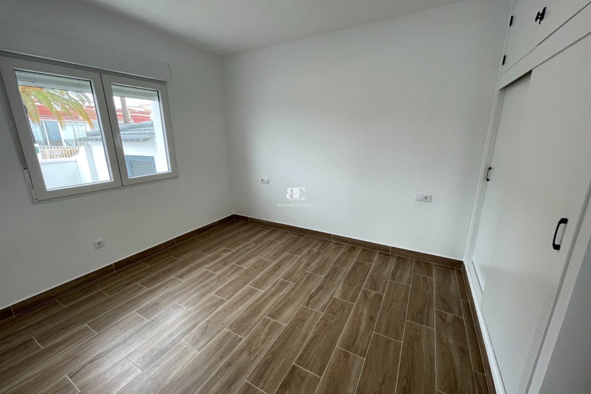 Resale - Townhouse -
Ciudad Quesada